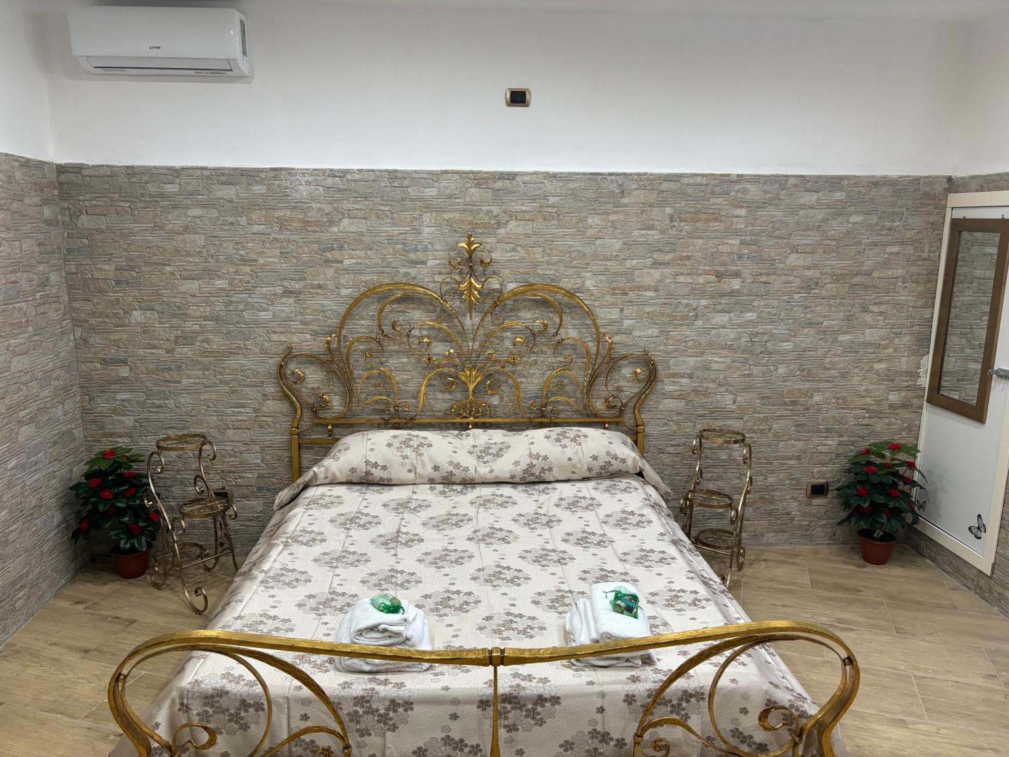 B&B La Storia Bari Exterior photo